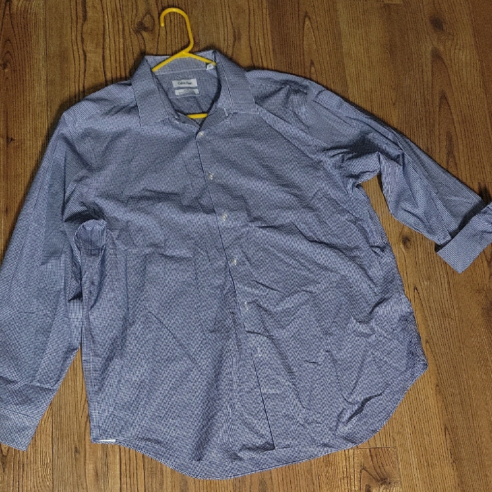 Calvin Klein Blue White Checkered Button Down Shirt